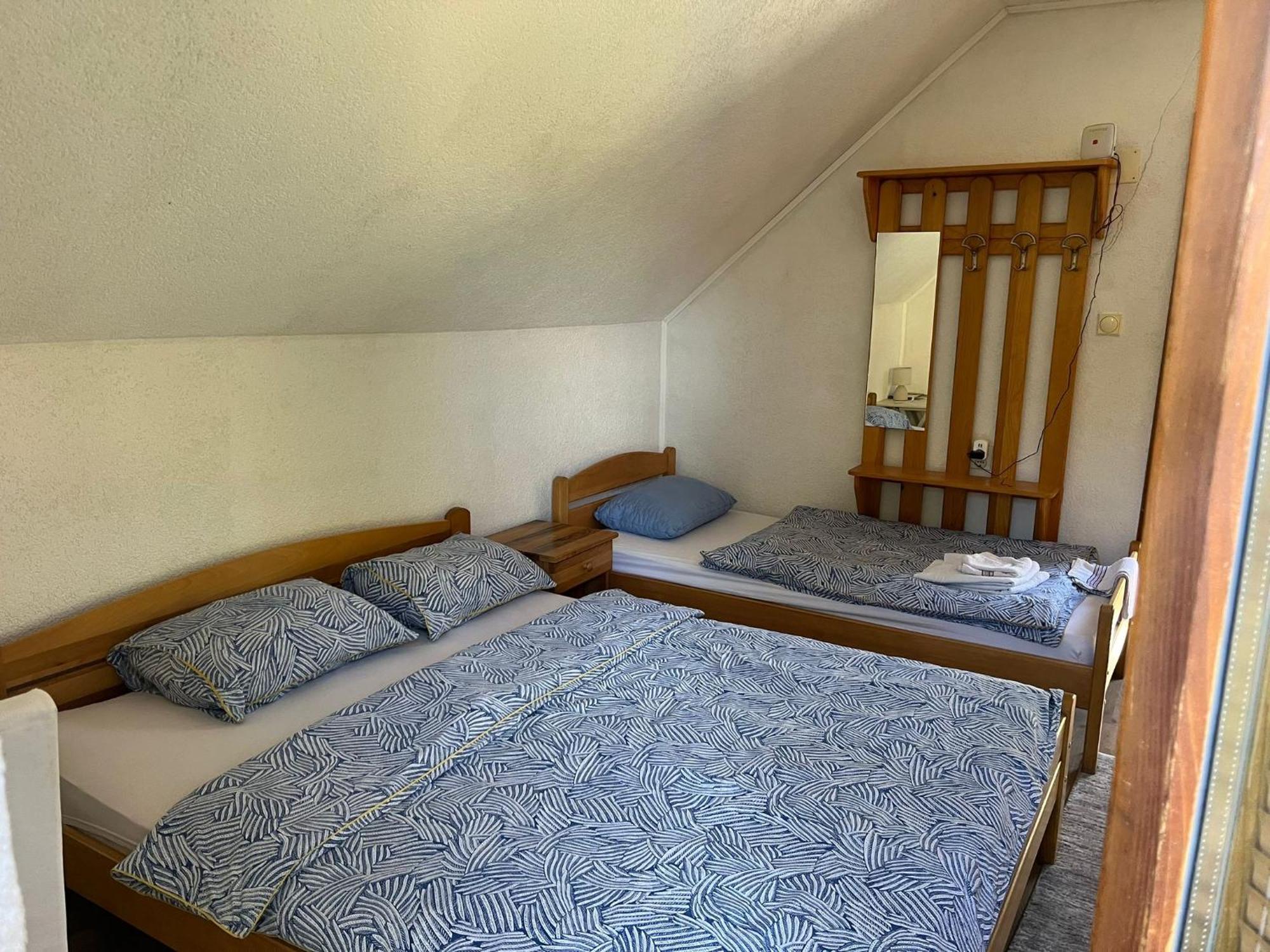 Bed And Breakfast Family Djukic Sipovo Exterior foto